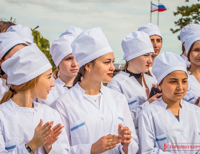День празднования Государственного герба и флага Республики Крым